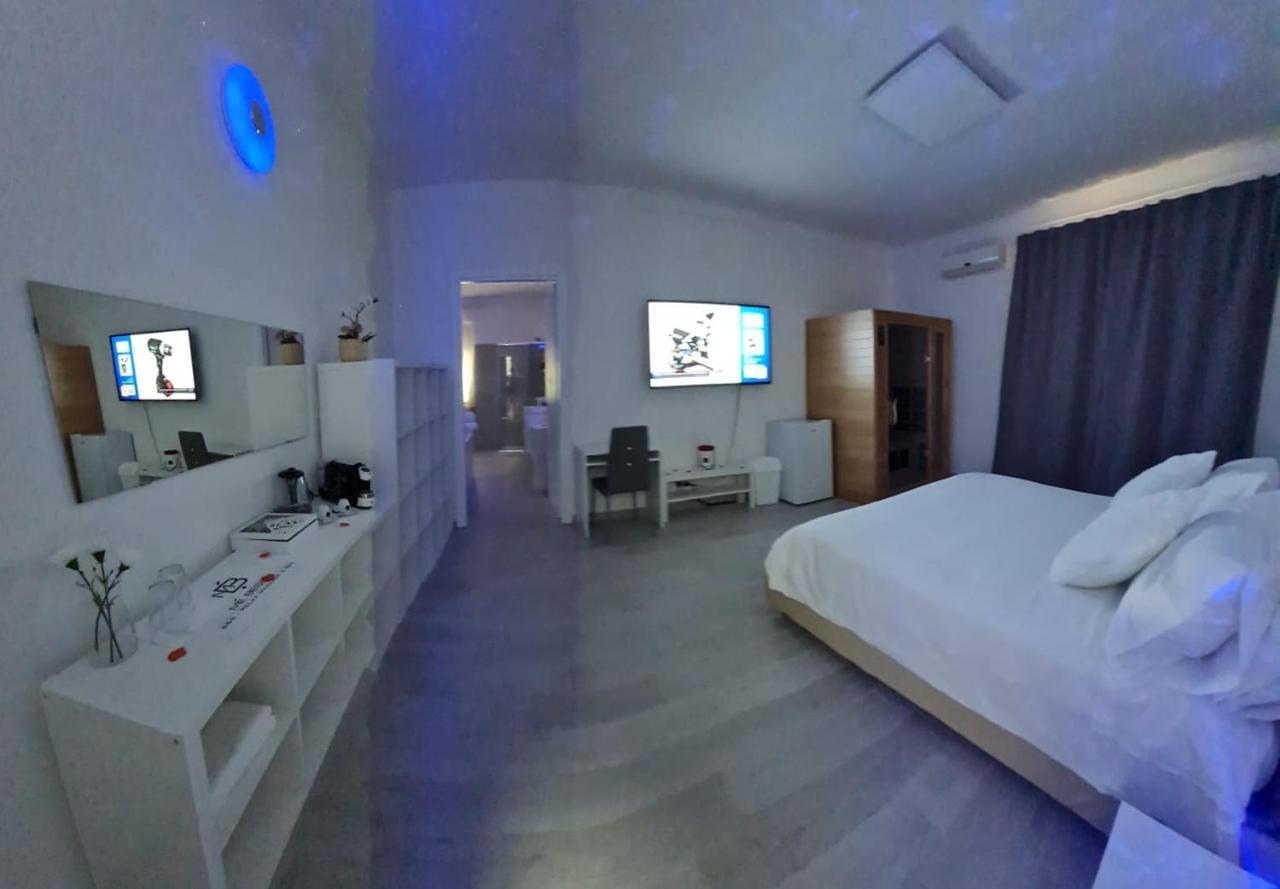 Me Besito Bed & Breakfast Ari Exterior photo